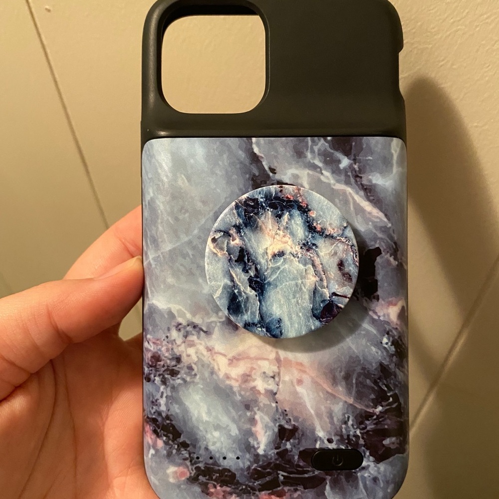 Casely Rechargeable case - Picture 3 of 5